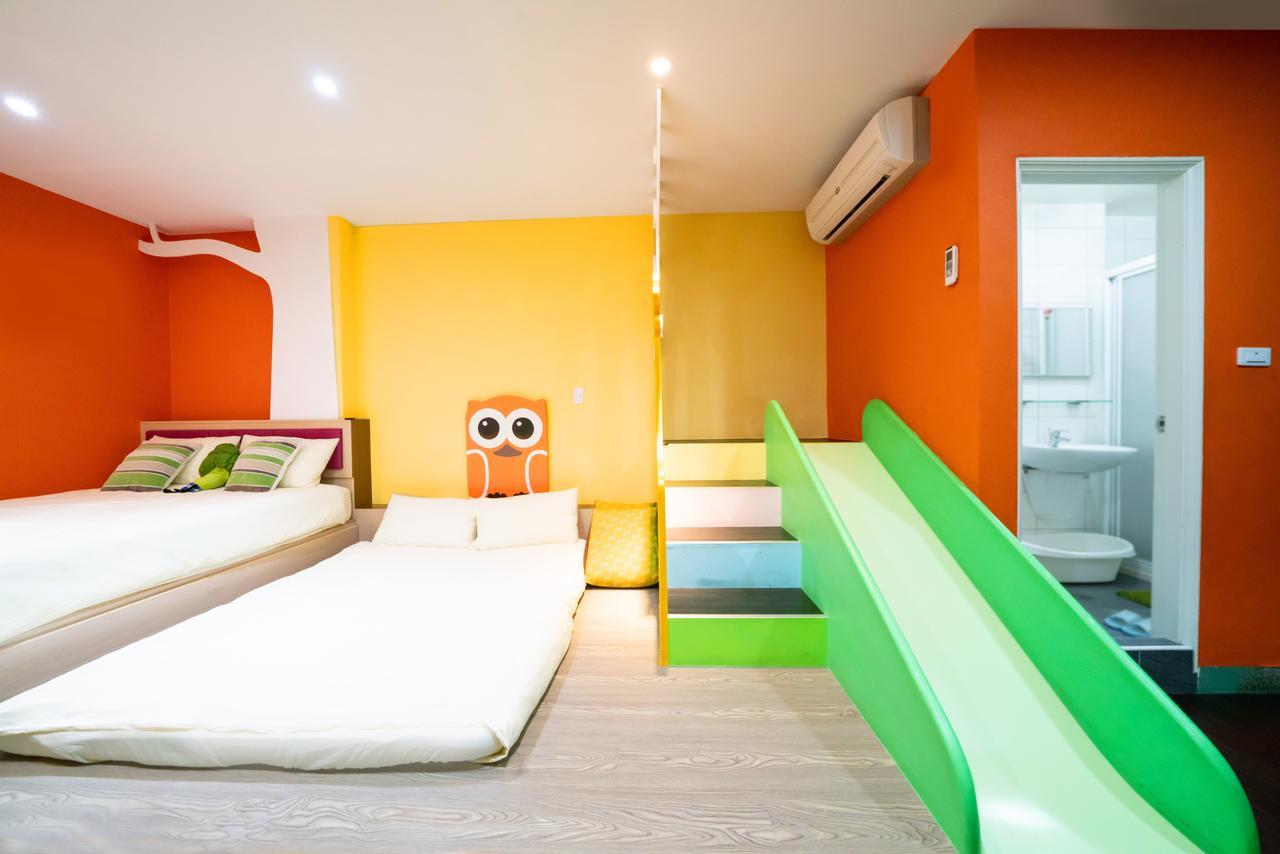 Fairytale House Bed & Breakfast ไถหนาน ภายนอก รูปภาพ